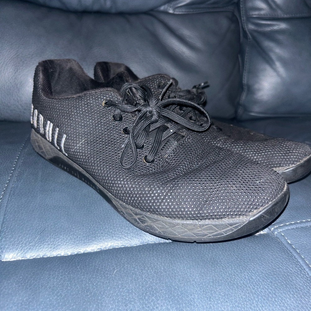 No bull shoes black